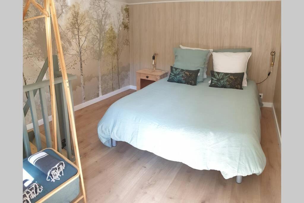 Chalet De Charme Avec Piscine Villa Aurade Kültér fotó